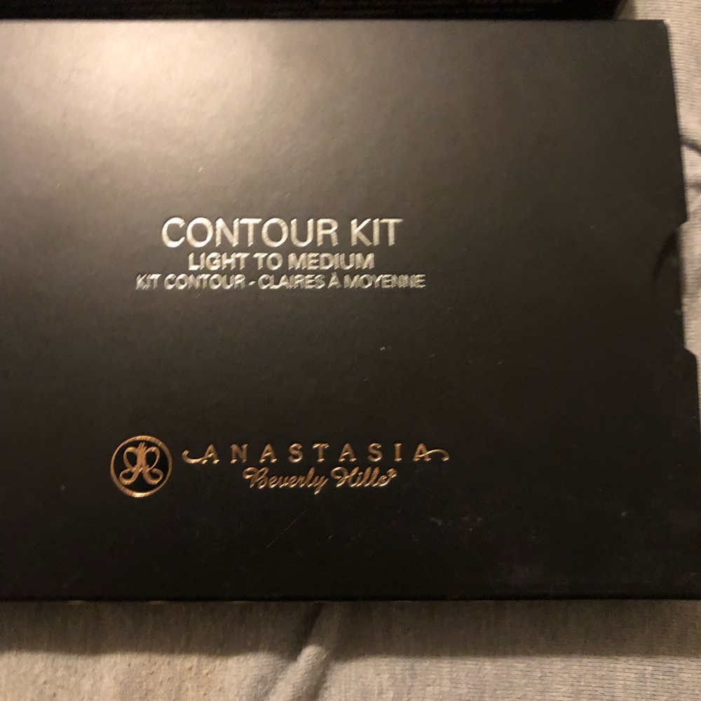 Anastasia Of Beverly Hills Conture Pallet